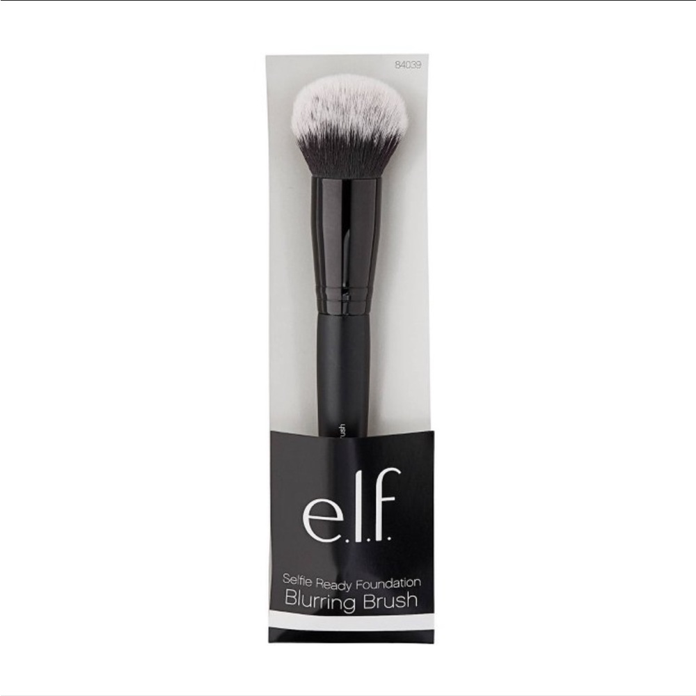 š»3/$20 š ELF Cosmetics Selfie Ready Foundation Blurring Brush, Makeup Brush